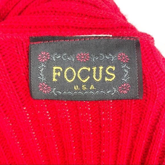 FOCUS USA | Vintage Sweater Set Red Gold Embellished Sleeveless Top & Cardigan - Picture 12 of 12